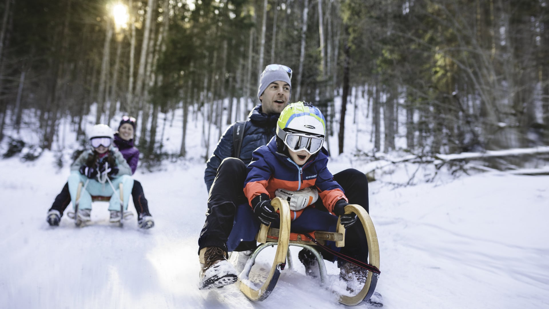 LP Winter Rodeln englisch